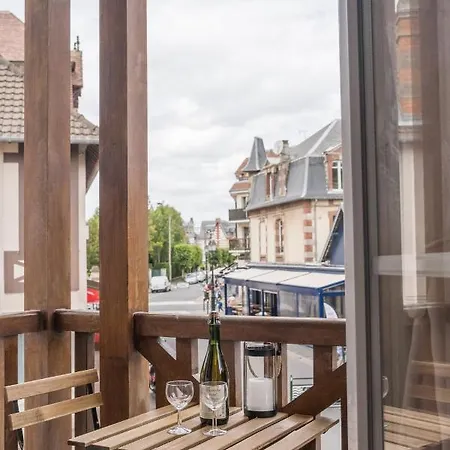 Cabourg Cosy Chic Cabourg Hyper-Centre 4 Pers, 2 Bedrooms , 2 Sdb, Terrasse, Wifi Extérieur photo