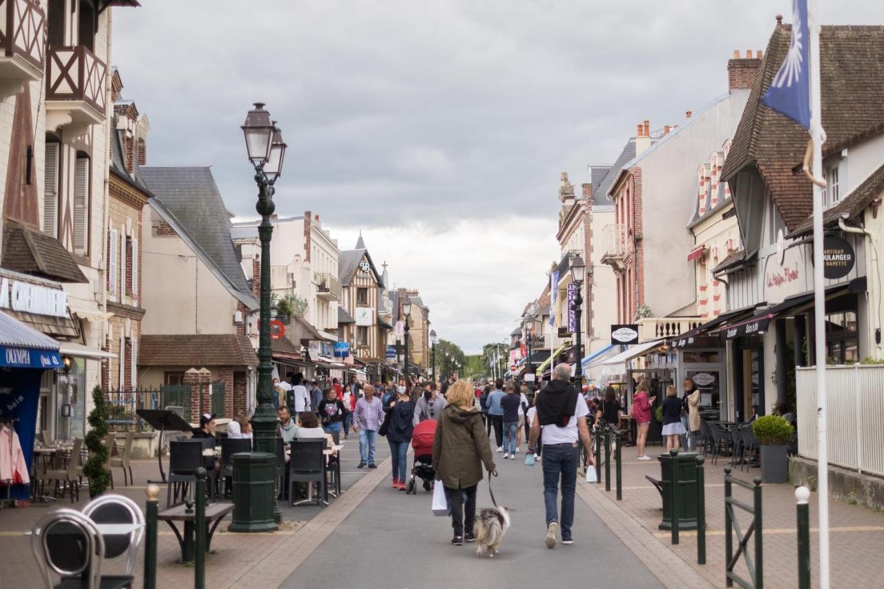 Cosy Chic Hyper-centre 4 Pers, 2 Bedrooms , 2 Sdb, Terrasse, Wifi Cabourg